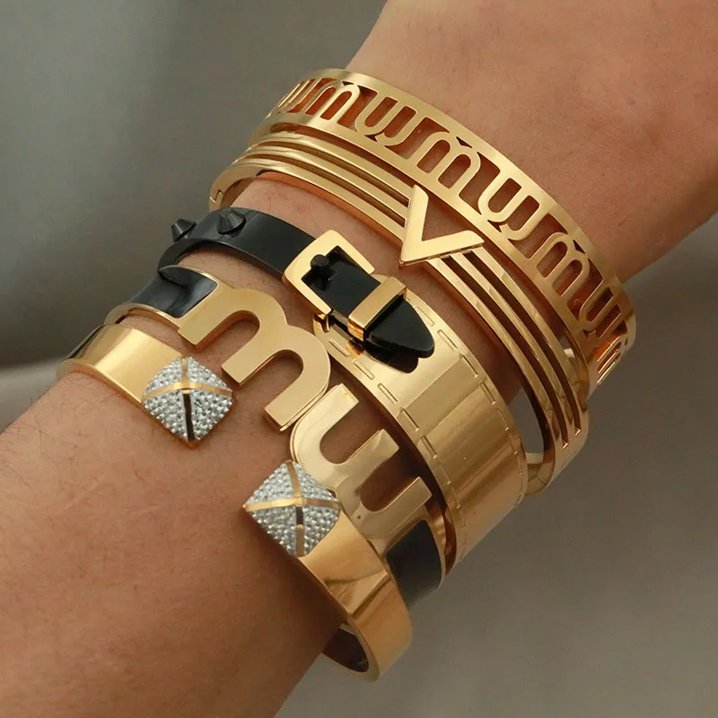 Классический браслет с буквами M из нержавеющей стали для женщин ажурные