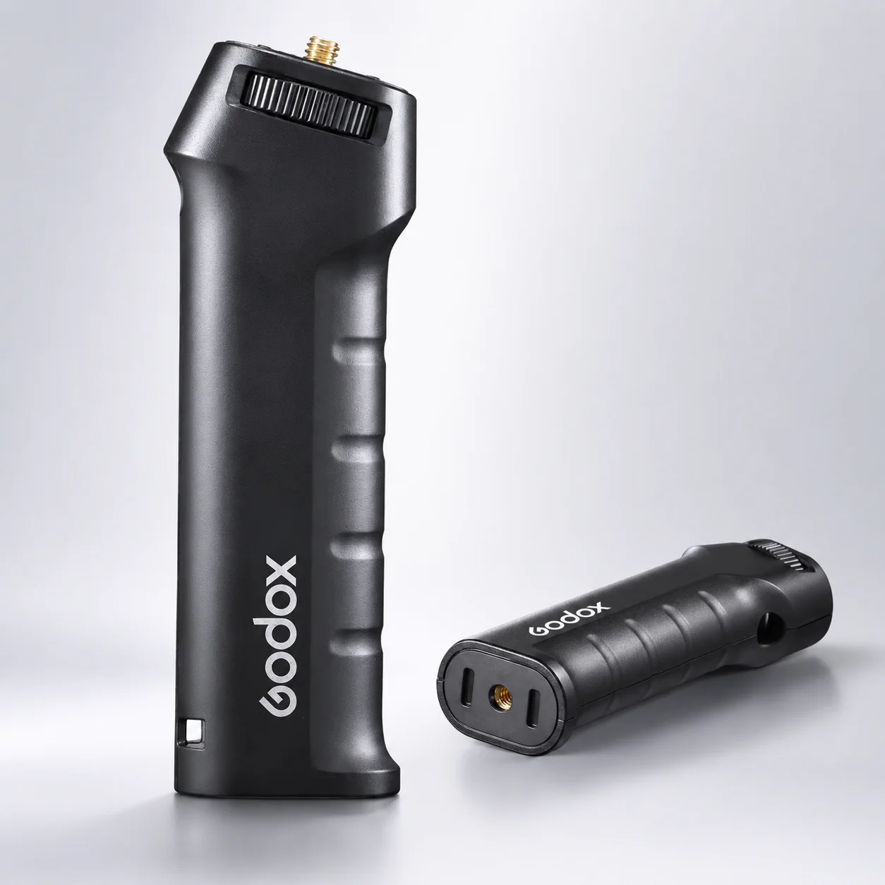 Фото Рукоятка-стабилизатор Godox AD200Pro Flash Grip FG-100 с винтом 1/4 дюйма для Godox AD100Pro, AD200, AD200Pro, AD300PRO №1