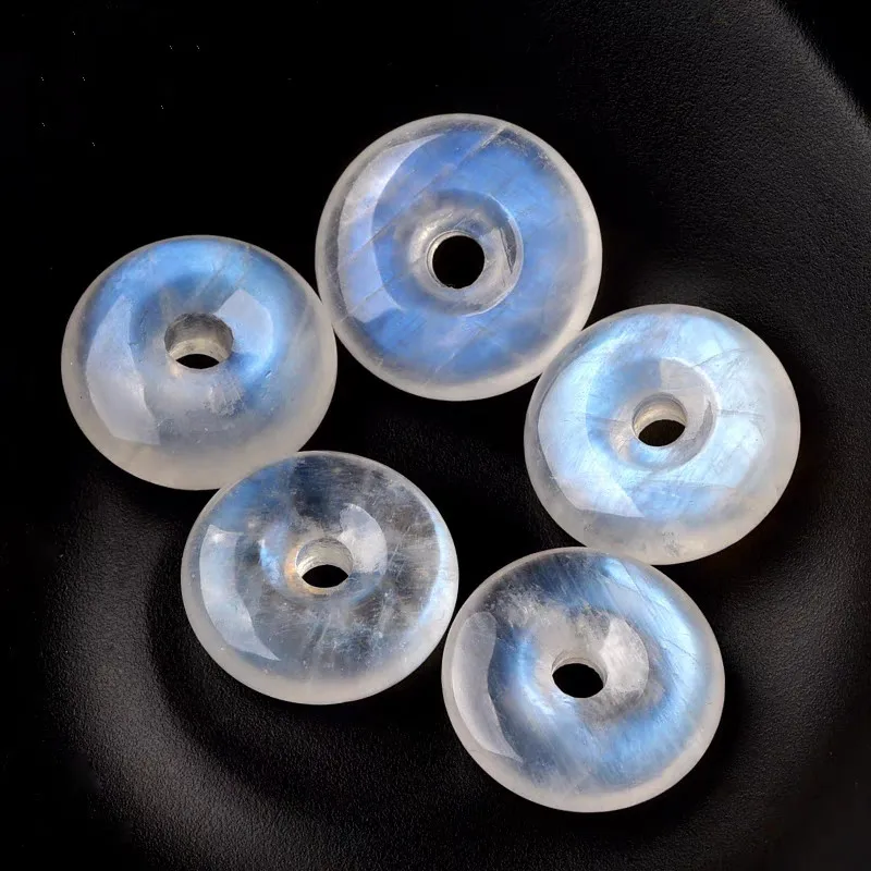

Natural Blue Light Moonstone Donut Pendant Women Rainbow 18x18mm Round Love Water Drop Gemstone Love Gift Crystal Healing AAAAAA