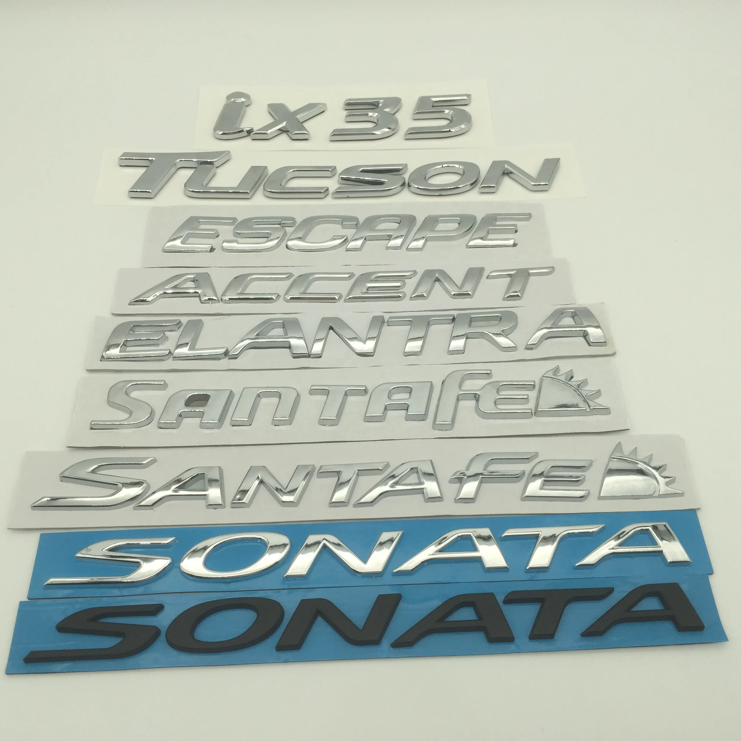 

1pcs for SANTAFE ACCENT ELANTRA ESCRPE SONATA Tucson IX35 Car Letter Rear Tail Trunk Decals Emblem Badge Sticker Decal Styling