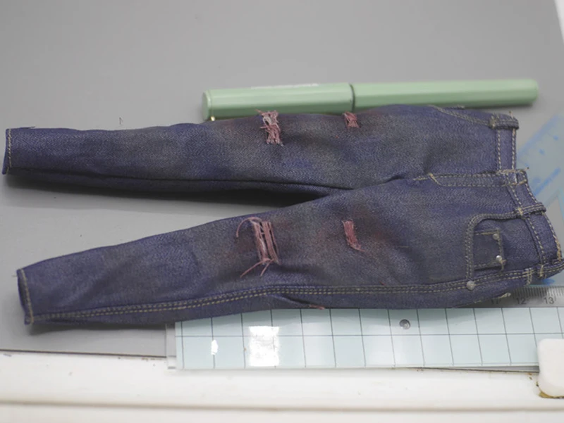 

1/6th TBLeague PL2015-92 Kings Of Zombie Old Dirty Grunge Jeans Pants Model Suit 12inch Pichen Body Action Collectable