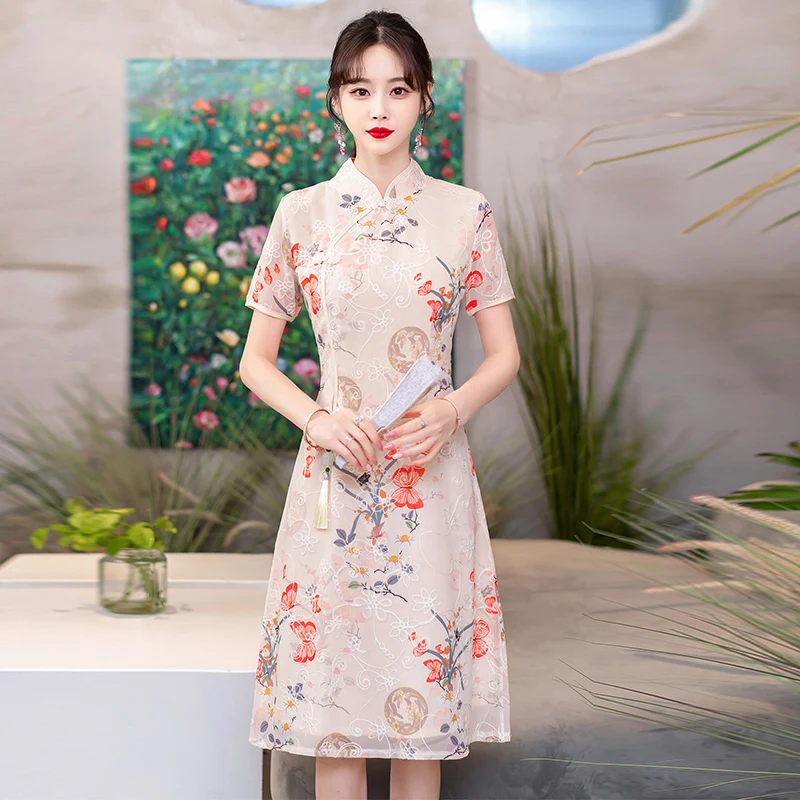 

Китайский традиционный ретро Чонсам для женщин одежда на новый год элегантное современное платье Ципао с коротким рукавом