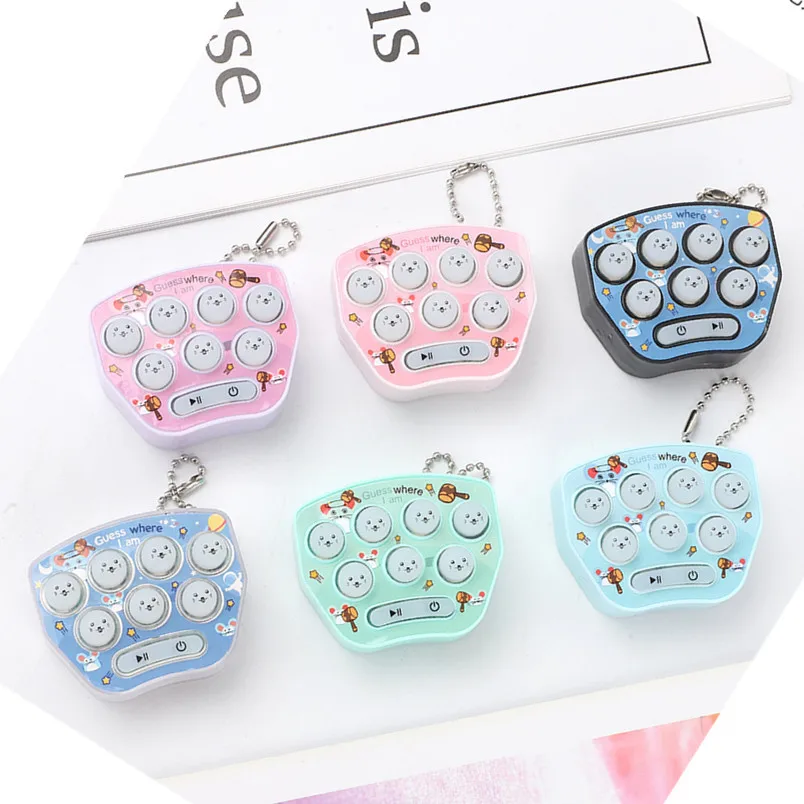 Фото Игровой брелок-антистресс «Ударь крота» со звуком и светом, игровая приставка для детей, мальчиков и девочек №2