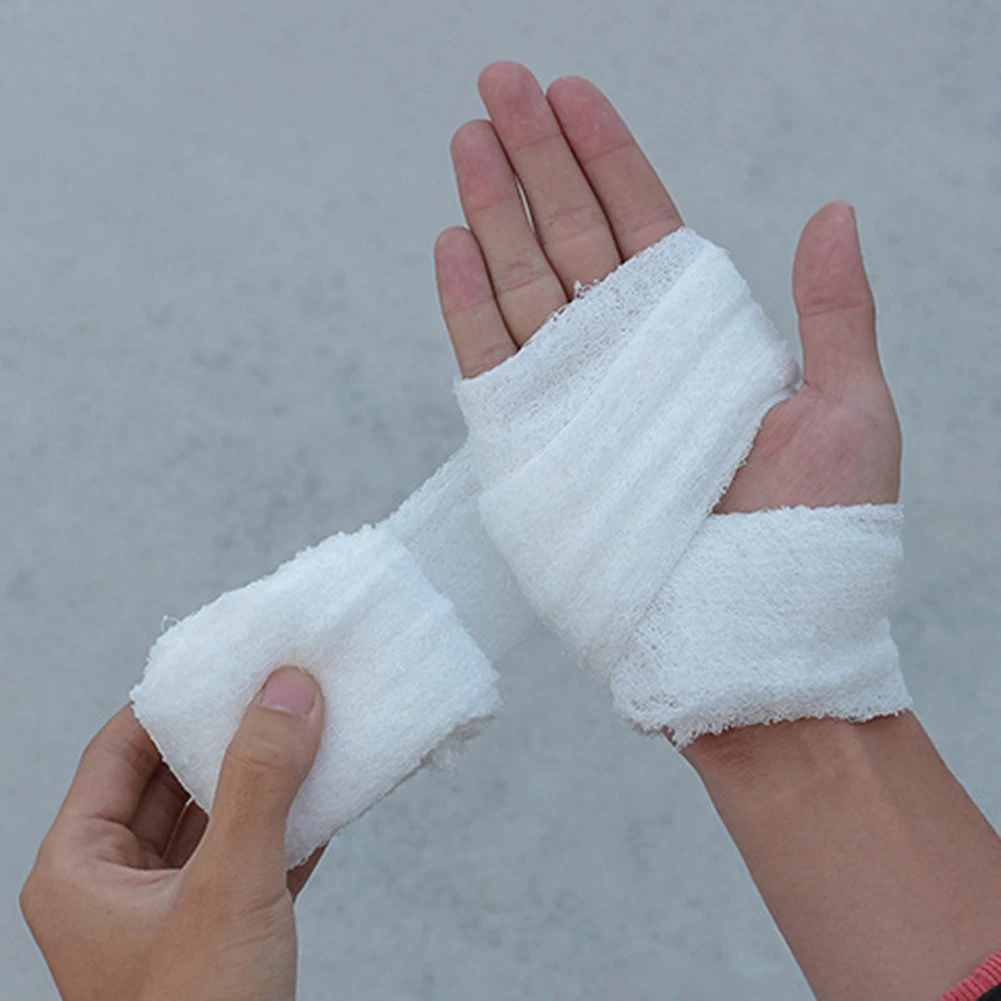 

Self-Adhesive Elastic First Aid Bandage Breathable Life-Saving Emergency Treatment Vacuum Packaging Gauze Roll
