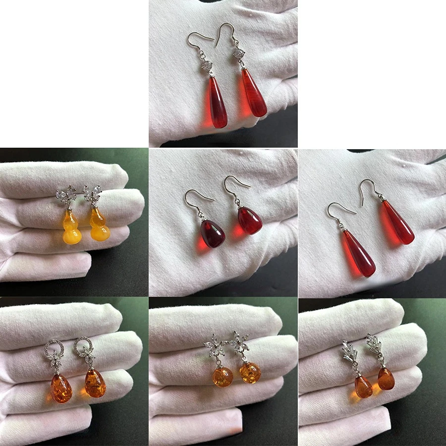 

Серьги-гвоздики из серебра пробы с пчелиным воском