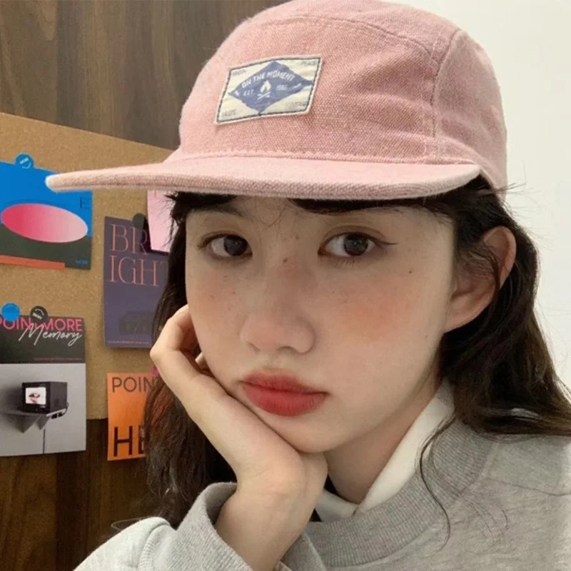

American Retro Playful Cute Flat-brimmed Women's Hats Ins Street Wild Peaked Hat Sticker Baseball Cap Men's Caps