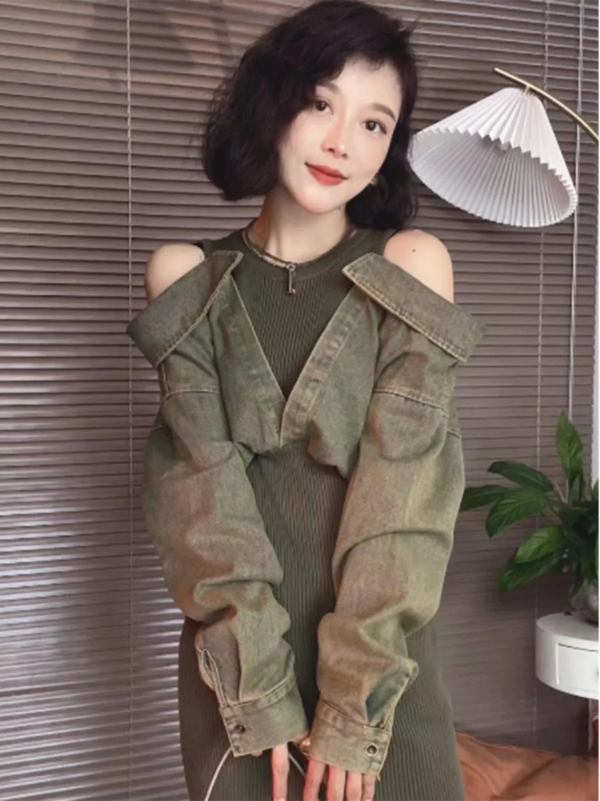 Имитация двух частей пэчворк открытые плечи джинс рубашка трикотажное платье