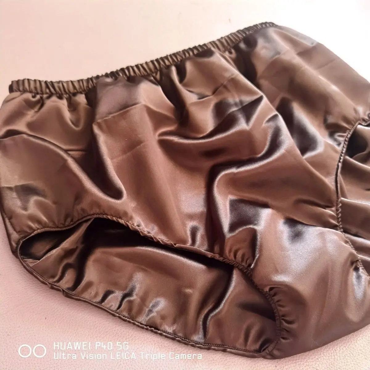 Глянцевое шелковое атласное нижнее белье трусики сексуальные трусы средней