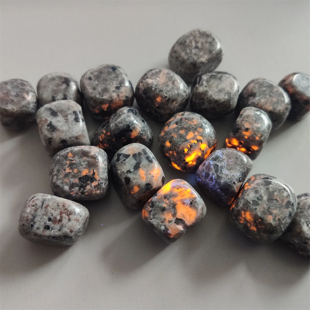 

Yooperlites Flamestone УФ-светящийся камень