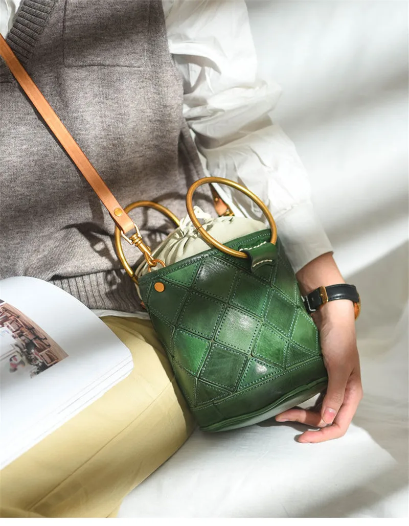 

Luxury genuine leather stitching female metal handle small bucket bag fashion designer real cowhide handbag green crossbody bag