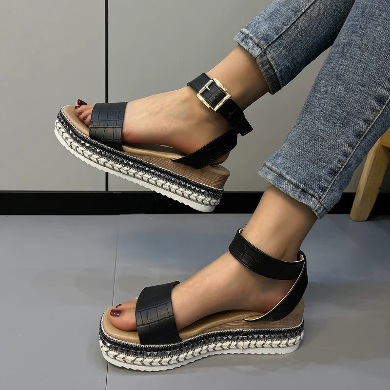 

2023 Summer New Fashion Women Wedges Heel Sandals Retro Anti-Slip Ladies Casual Sandals Retro Thick Sole Feamle Sandals