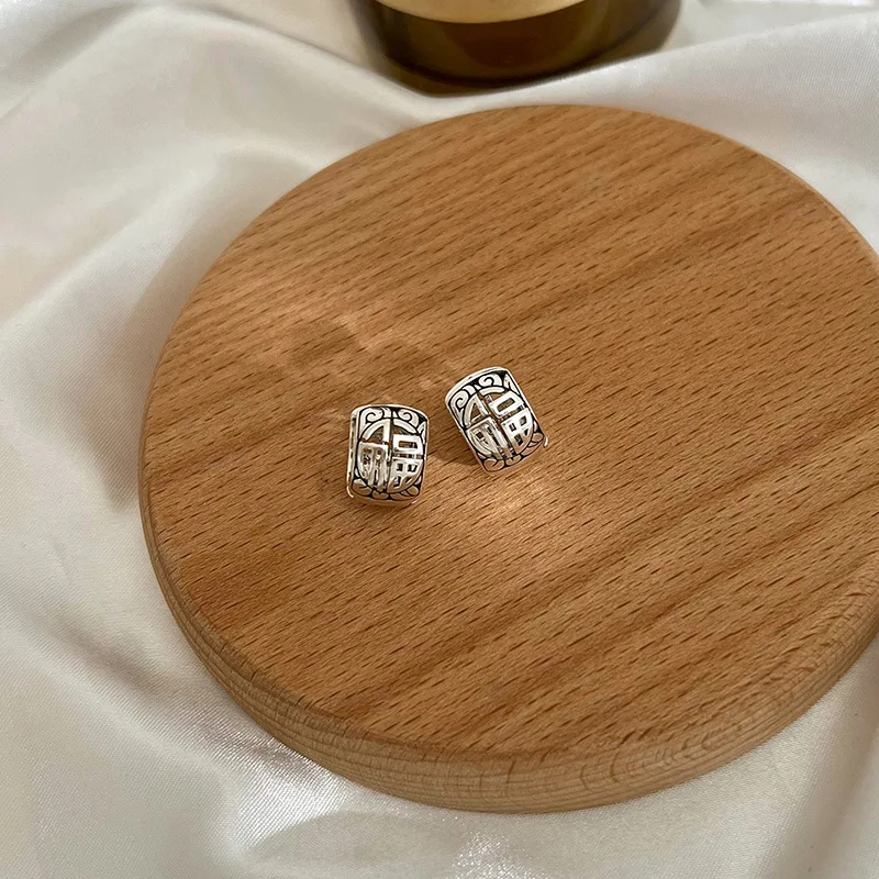 

Винтажные геометрические серьги серебряного цвета с широким покрытием в китайском стиле, уникальные серьги-кольца для женщин, ювелирные изделия для пирсинга, аксессуары, подарки