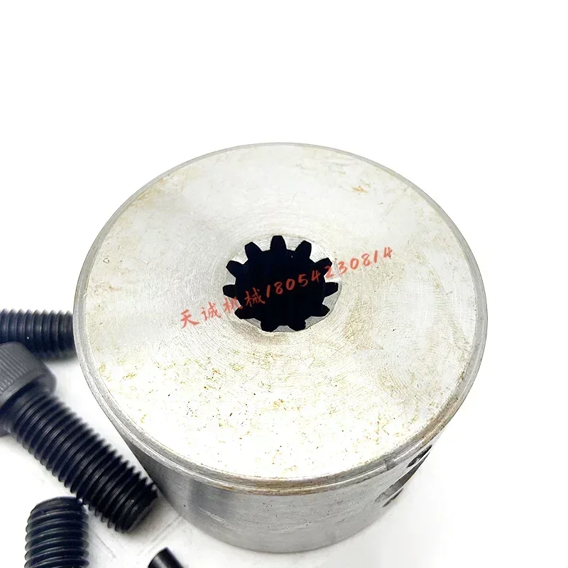 

Соединительная резиновая муфта Kubota U15 20 30, мини-двигатель, большой насос, гидравлический насос, соединительный резиновый экскаватор