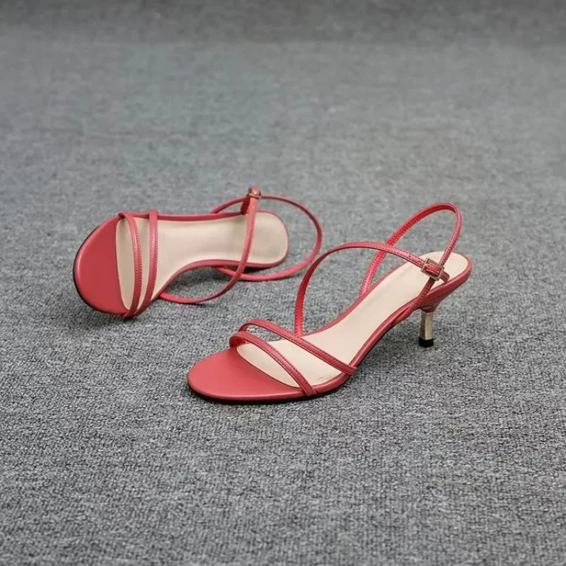 2024 летняя новая женская обувь пикантные сандалии на высоком каблуке с одним