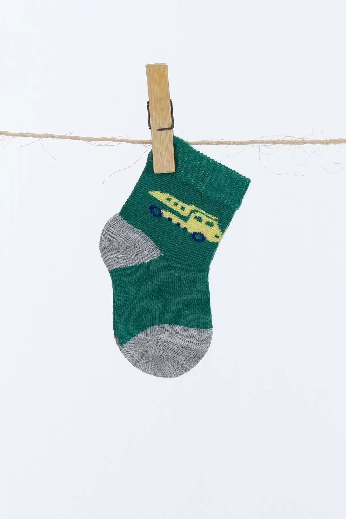 

Male Child Socks Azzc35426