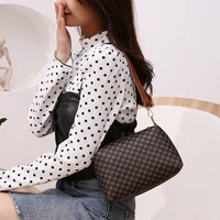 bag womens summer 2022 new trendy super hot high end niche fashion this years popular popular chain messenger bag