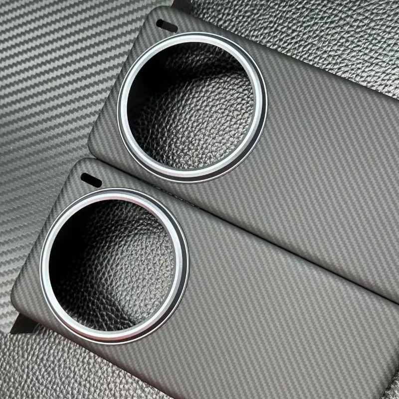 Ультратонкий чехол из углеродного волокна для vivo X200 Pro устойчивый к ударам