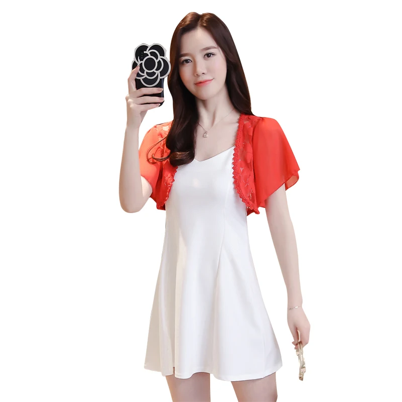 

Женские шифоновые шали с рукавами-лепестками и вышивкой