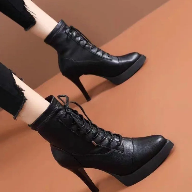 Женские полусапожки на шнуровке короткая обувь женские короткие сапоги высоком
