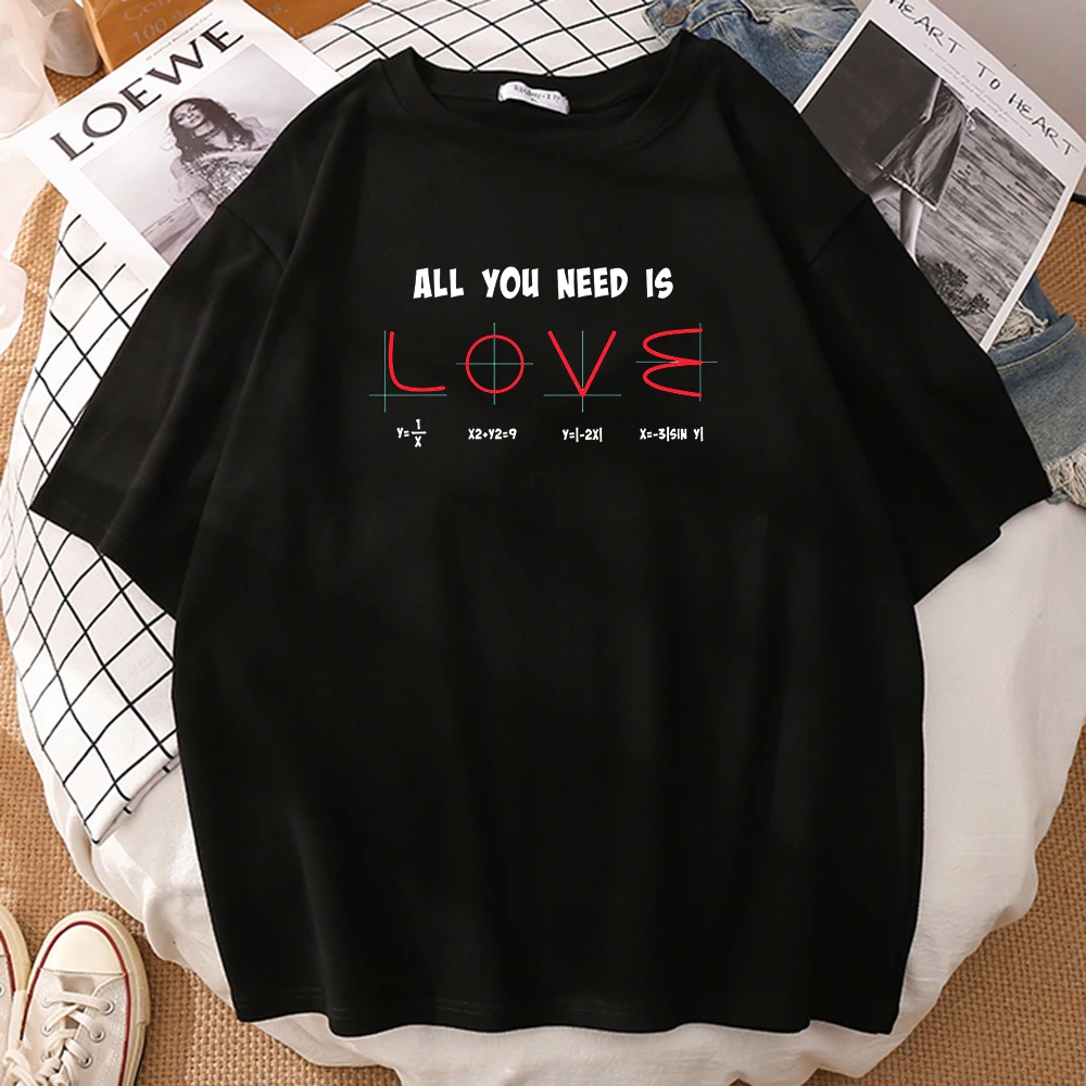 

Все, что вам нужно, это любовь, математическая формула, печатные мужские футболки на День святого Валентина, модная одежда, винтажный креати...