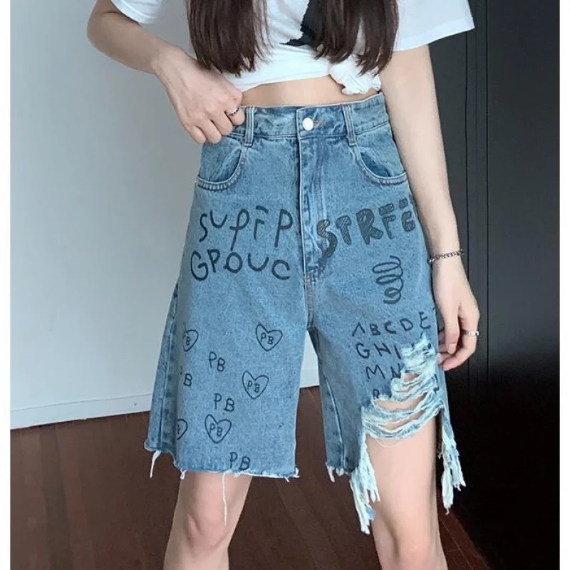 

Летние женские джинсовые шорты, модные простые повседневные шорты в Корейском стиле с высокой талией и буквенным принтом, широкие пятиконечные шорты большого размера Y2K