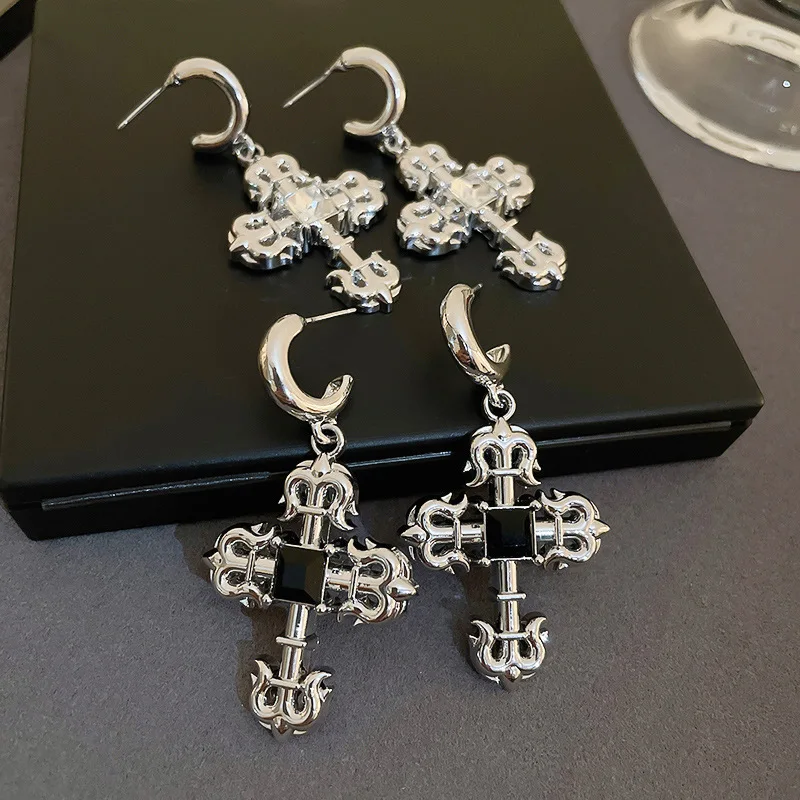 

Silver Needle Metal Hollow Cross Earrings New Design Fashion Ear Stud Earring Personalized Earrings Women statement goth jewelry
