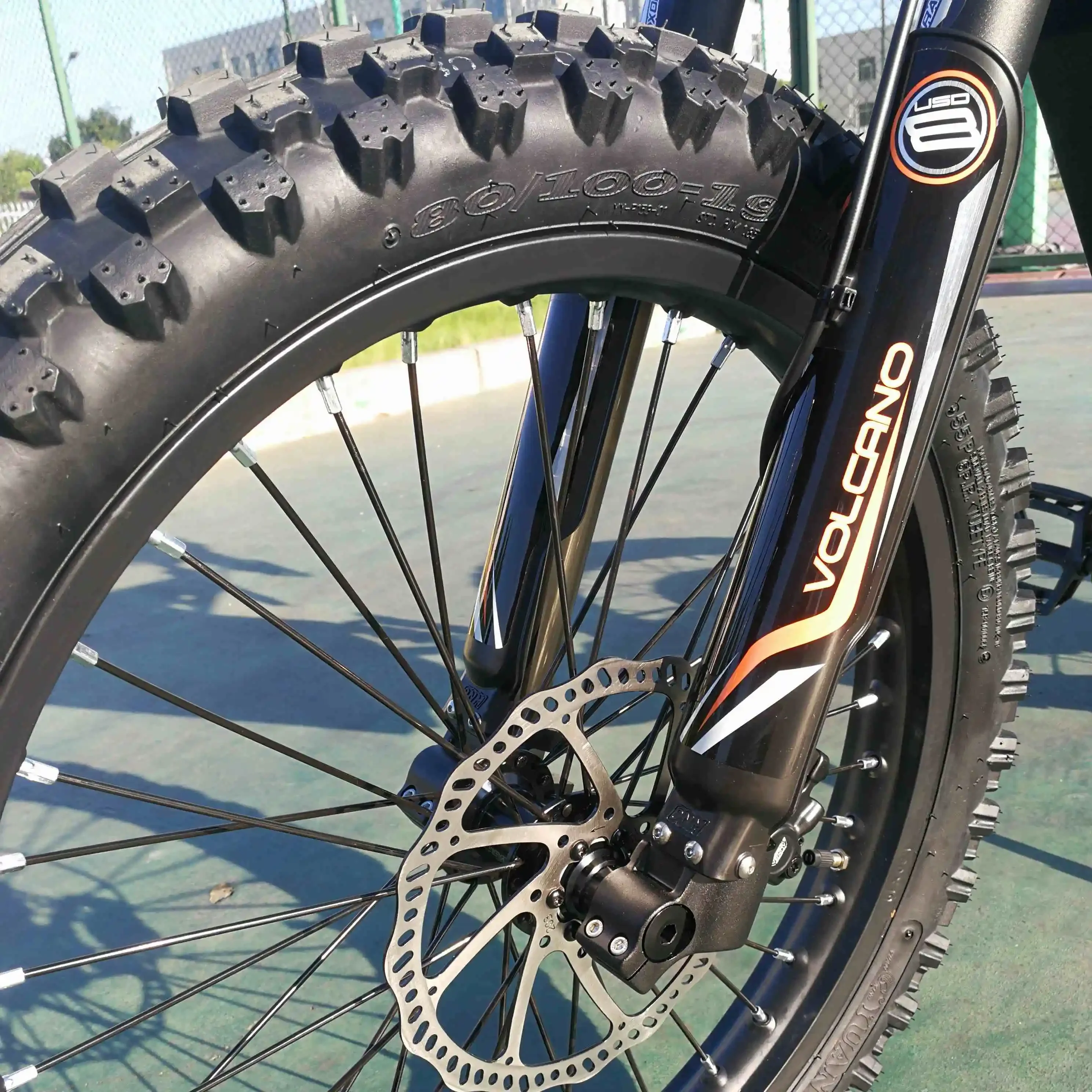 Передняя вилка велосипеда для горного