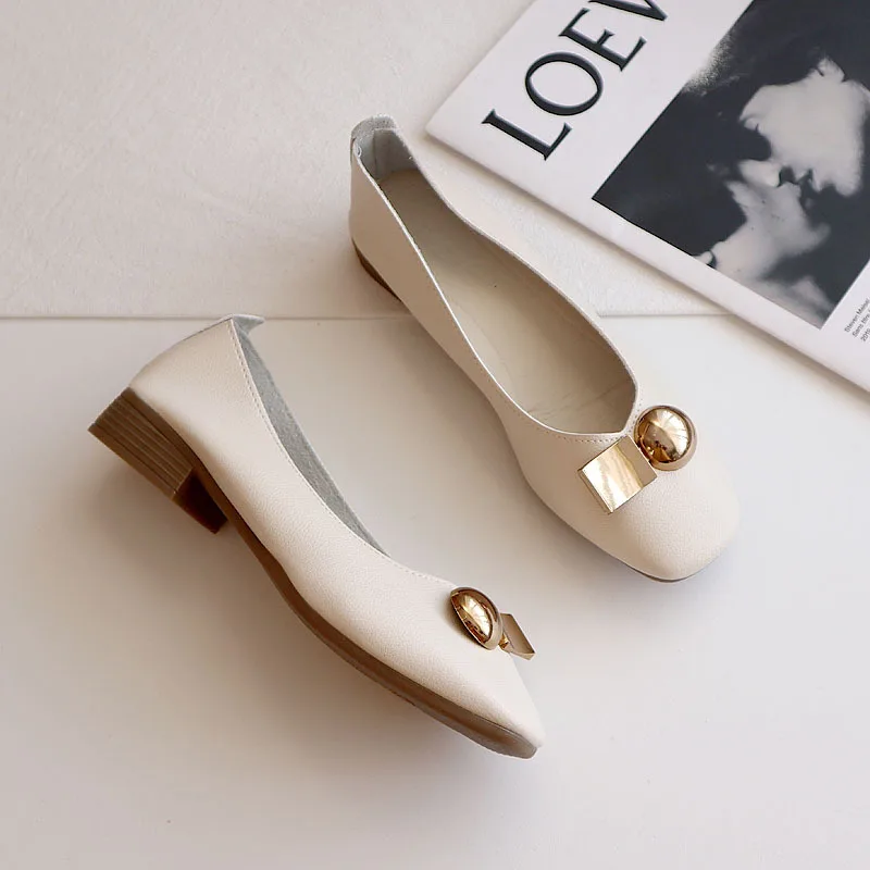 

New Womem Soft Flat Square Toe Shallow Slip on Shoes Casual Metal Decoration Comfortable Outdoor Shoe Wedding Women Party
