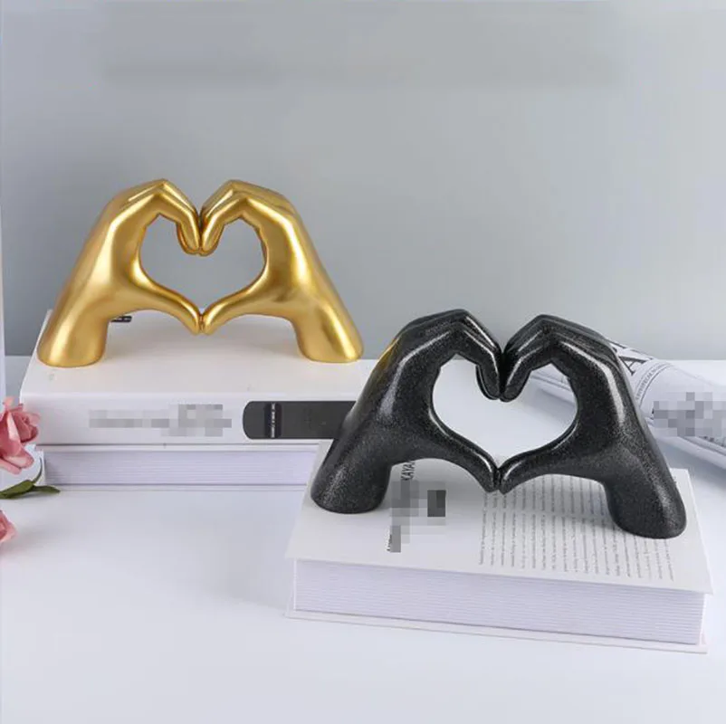 

1PC NEW Nordic Style Heart Gesture Sculpture Resin Abstract Hand Love Statue Figurines Wedding Home Desktop Ornaments