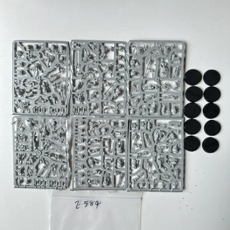 

Berserker Resin Model Set Unpainted E584 Board Game Wargames Garage Set