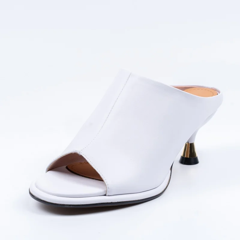 Шлепанцы женские из коровьей кожи роскошные пикантные сандалии вечерние