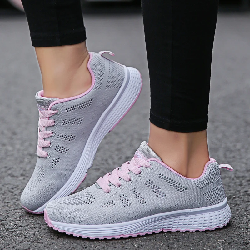 Men's Women's Casual Shoes Fashion Breathable Walking Mesh Flat Shoes Sneakers Gym Vulcanized Shoes White Couples Tenis Footwear