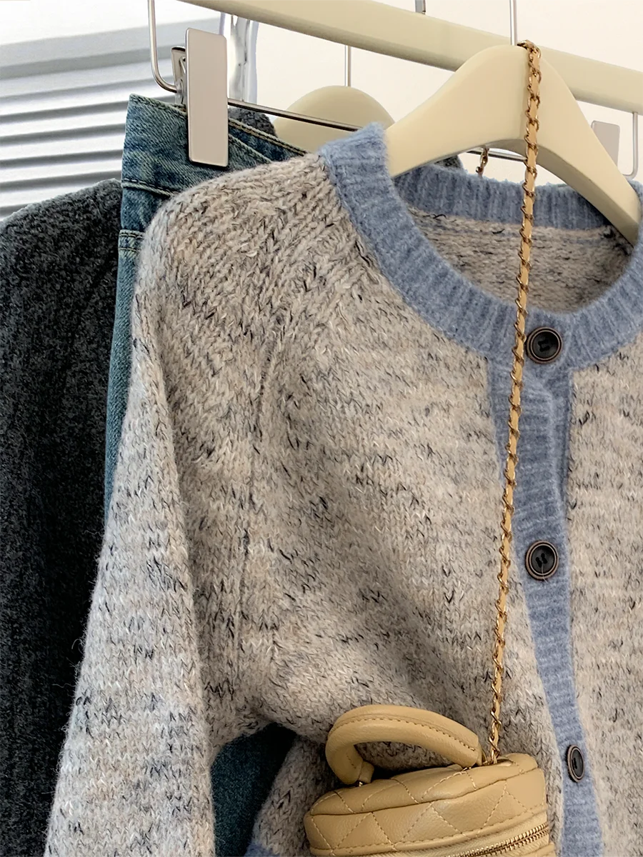 Gray Raccoon Velvet Contrast Color Sweater Cardigan Outerwear Women Autumn and Winter 2024 New Small Short Knit