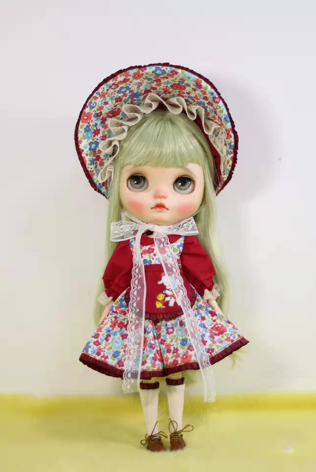 

Одежда Blythe, Красная шапка, Цветочная юбка, одежда 1/6, 30 см, BJD аниме девушка (подходит для Pullip,Ob24, Licca)
