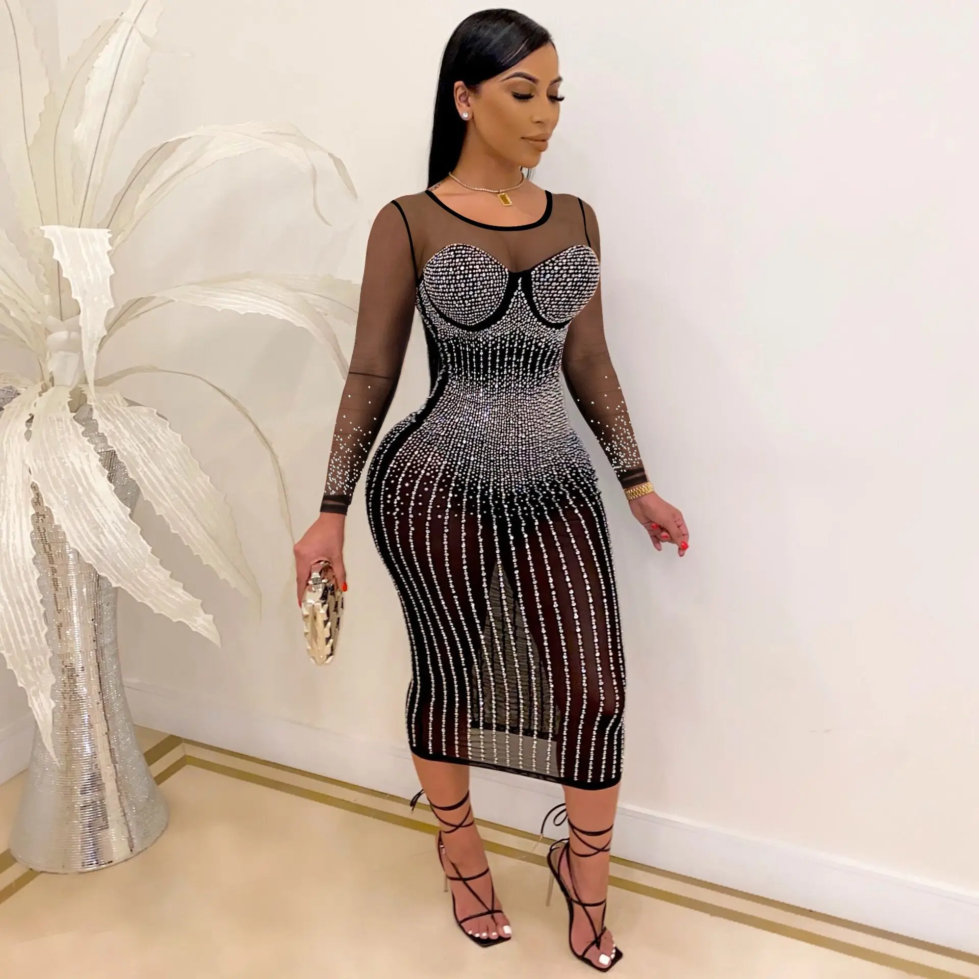 

Luxvision Dresses Sequined See-through Long Sleeve Dress