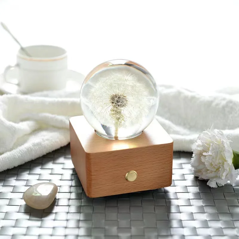 

New resin crafts sunflower night light bluetooth music box flower crystal ball