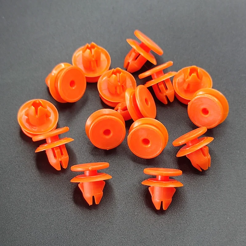 

Зажимы Раструбные зажимы Крепежные винты для Volvo V70 2001-2010 XC70 2003-2016 XC60 2010-2013 XC90 2003-2014 Деталь 8659732