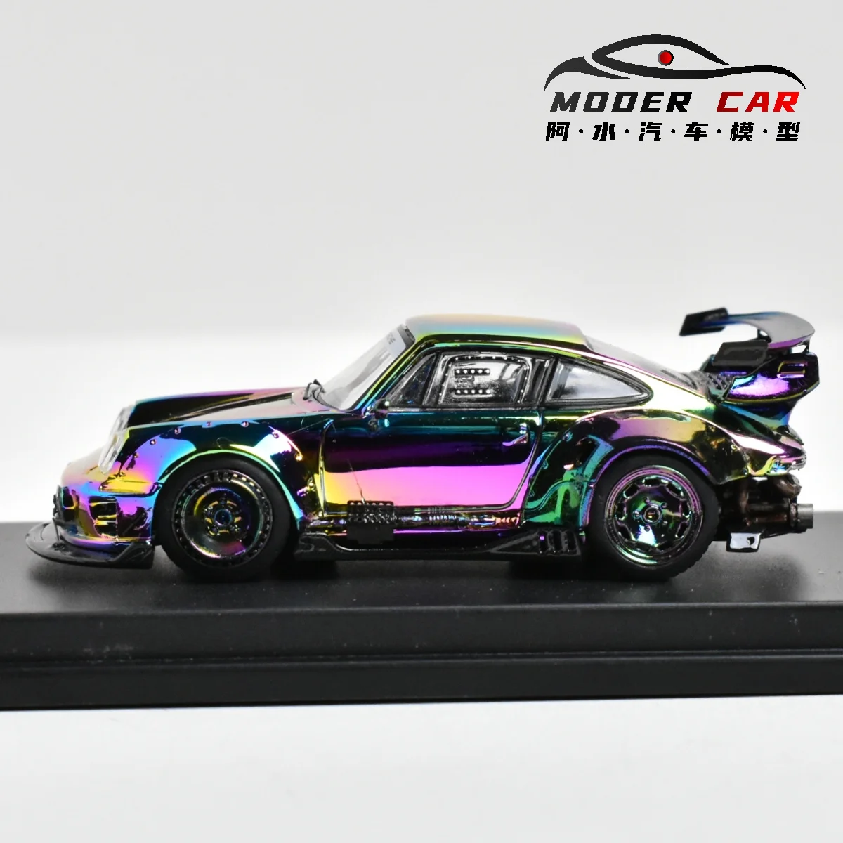 Литая под давлением модель автомобиля DCM x DragonBo 1:64 RWB 993 944.