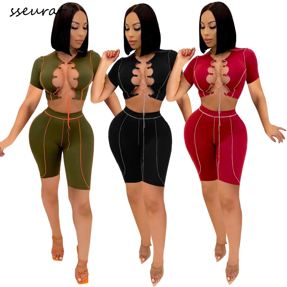 

Спортивный костюм SSEURAT Женский, пикантный комплект из двух предметов, укороченный топ на шнуровке с вырезами и шорты, клубный костюм