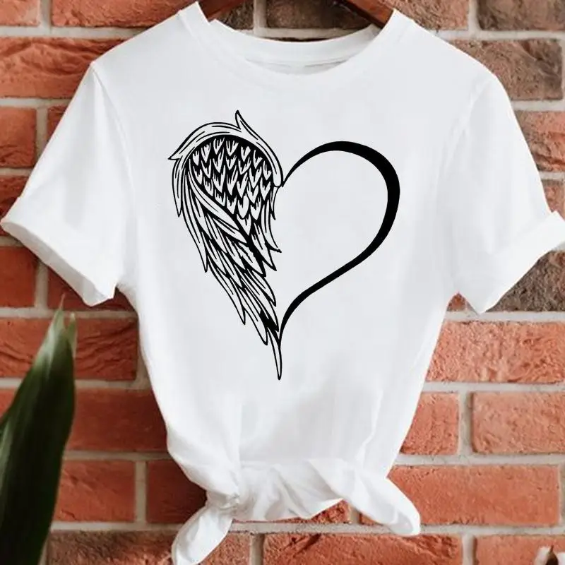 

Women Top Trend Tee Tshirt Love 90s Cute Sweet Spring Travel Casual Lady Fashion Aesthetic Summer Short Sleeve Graphic T-Shirt