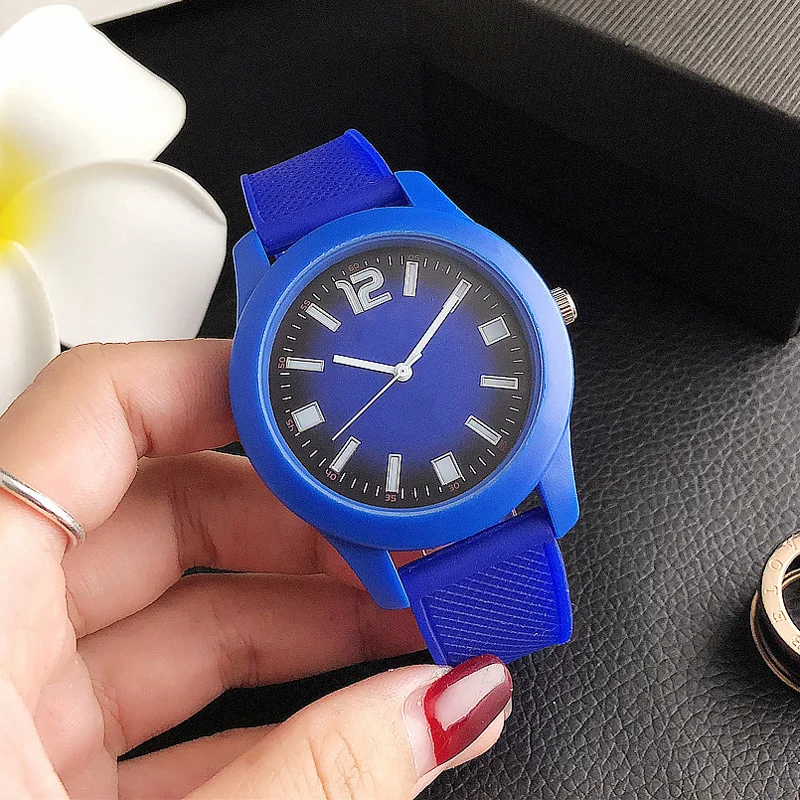 Brand Wrist Watches Fashion Men Women Ladies Girl Couples Crocodile Style Quartz Casual Silicone Band Clock LA13