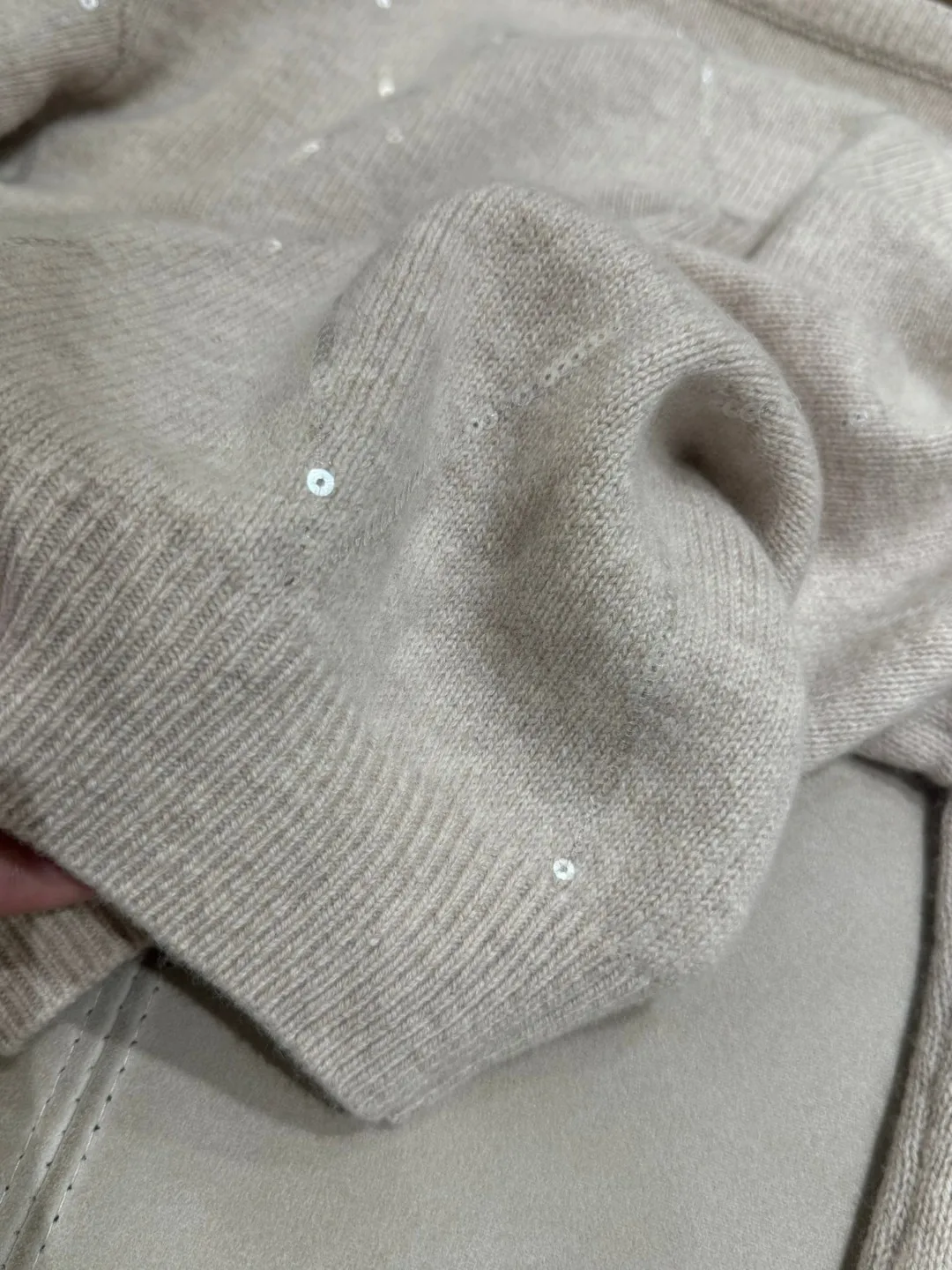 Женский кашемировый свитер