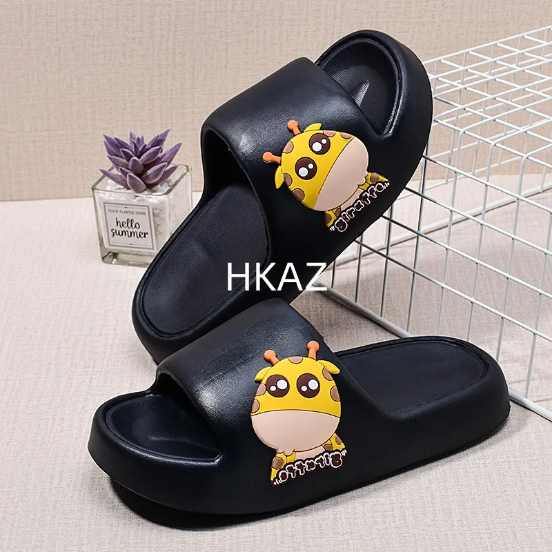 

Slippers Women Outdoor Fashion Non-slip Bathroom Platform Slippers Home Breathable Beach Comfortable Women's Shoes New Summer