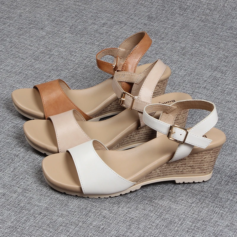 

2022 Summer Female Sandal Clogs Wedge Comfort Shoes for Women Open Toe Med Buckle Girls Platform Peep Thick Medium New Gladiator