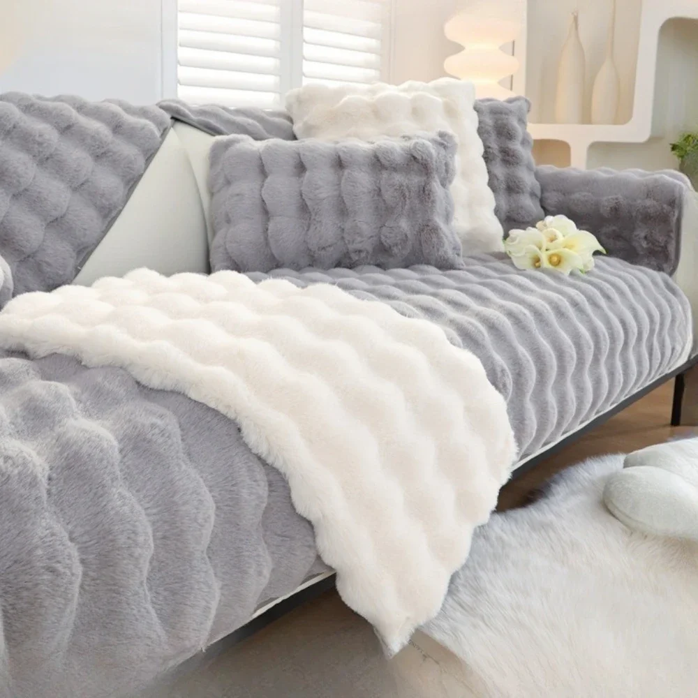 

Зимняя подушка для дивана, удобный плюшевый кролик, утолщенная плюшевая подушка, нескользящий кожаный чехол для дивана, чехол для дивана нового типа