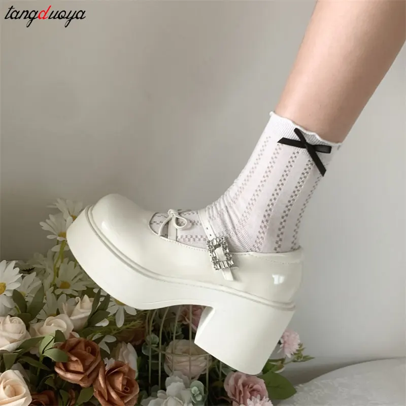 Туфли женские с бантом-бабочкой на толстой подошве