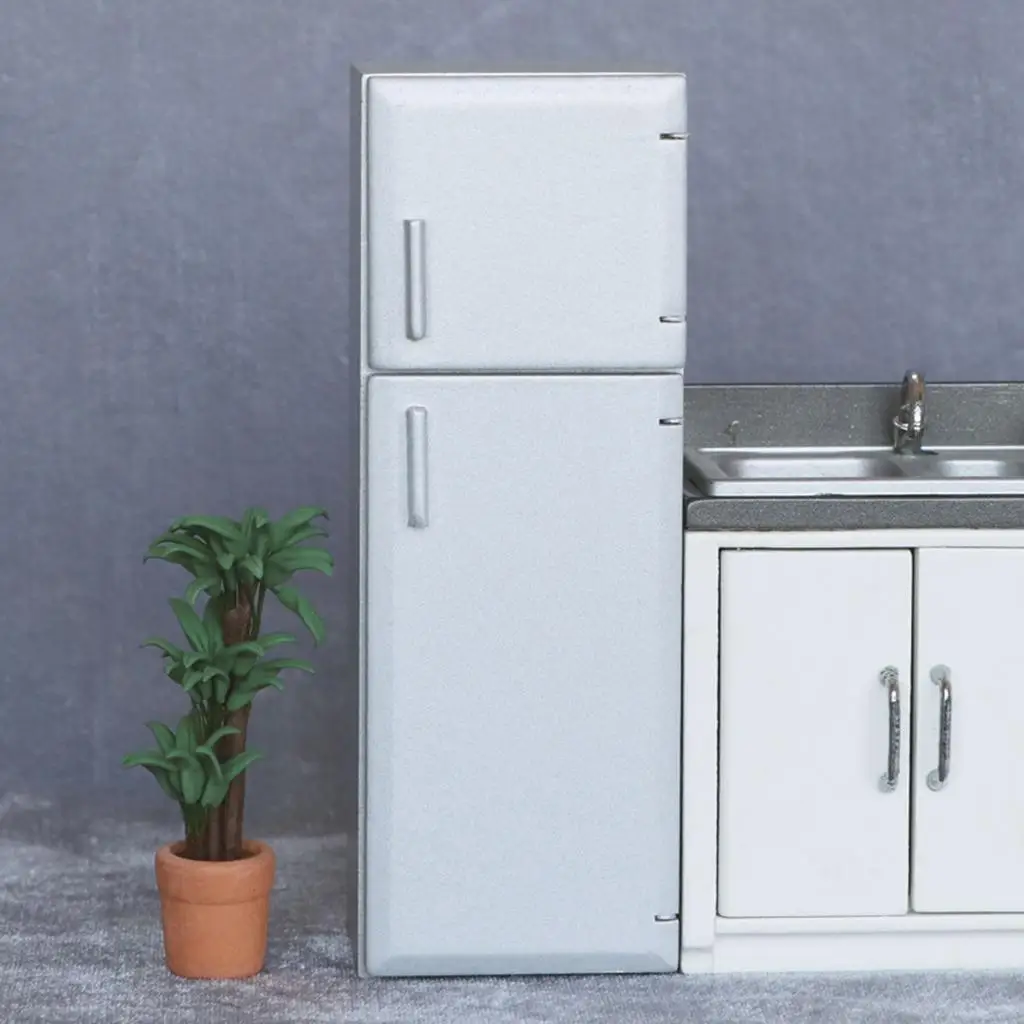 

Миниатюрный деревянный холодильник MagiDeal для кукольного домика 1/12