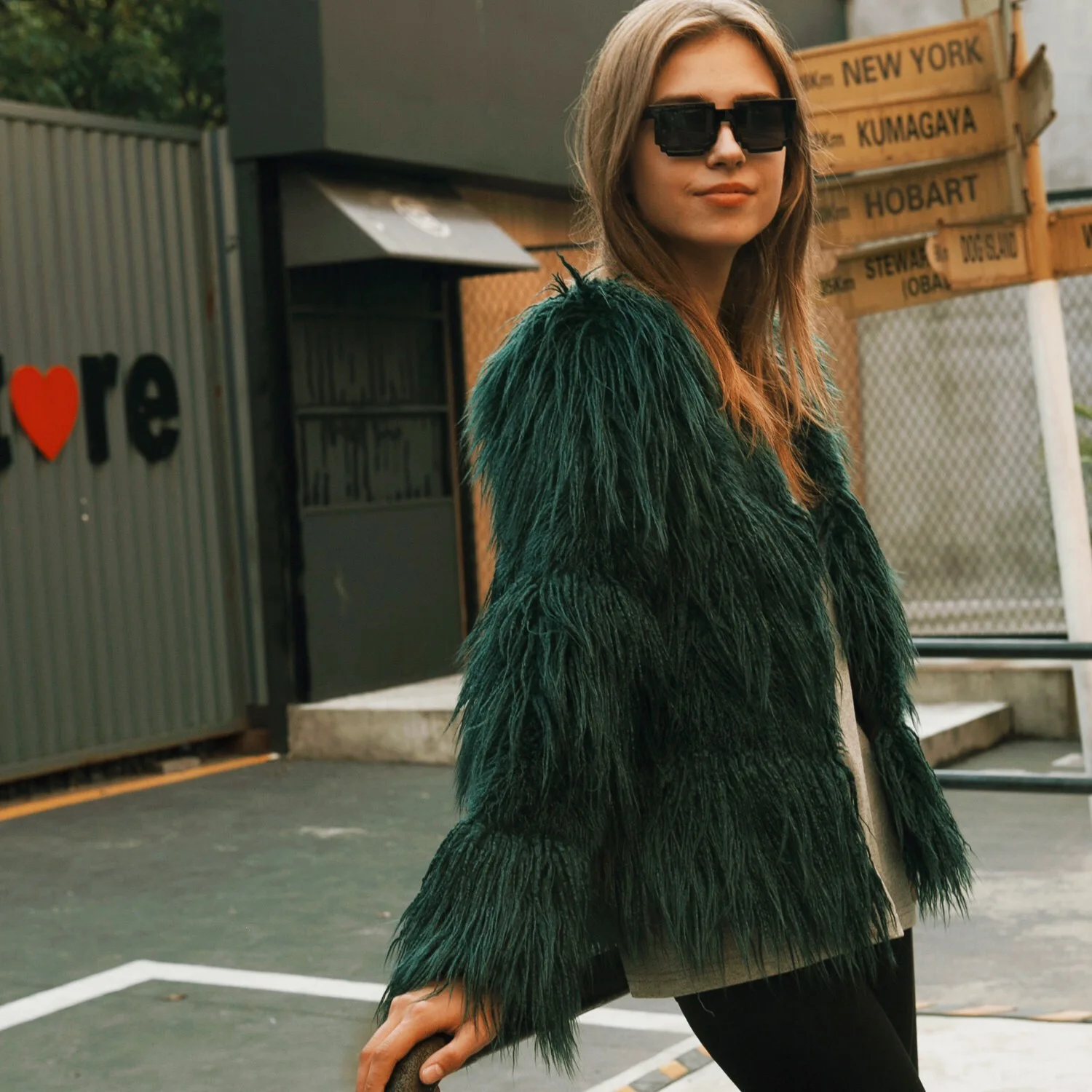 Women's Fur Jacket Imitation Fur Furry Fur Clothing Overcoat Plush Coat Faux Fur Coat