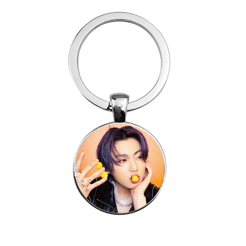 

Оптовая продажа Kpop Idol круглый Bangtan Boys Новый концепт масло разрешение танца металлический брелок аксессуары брелок
