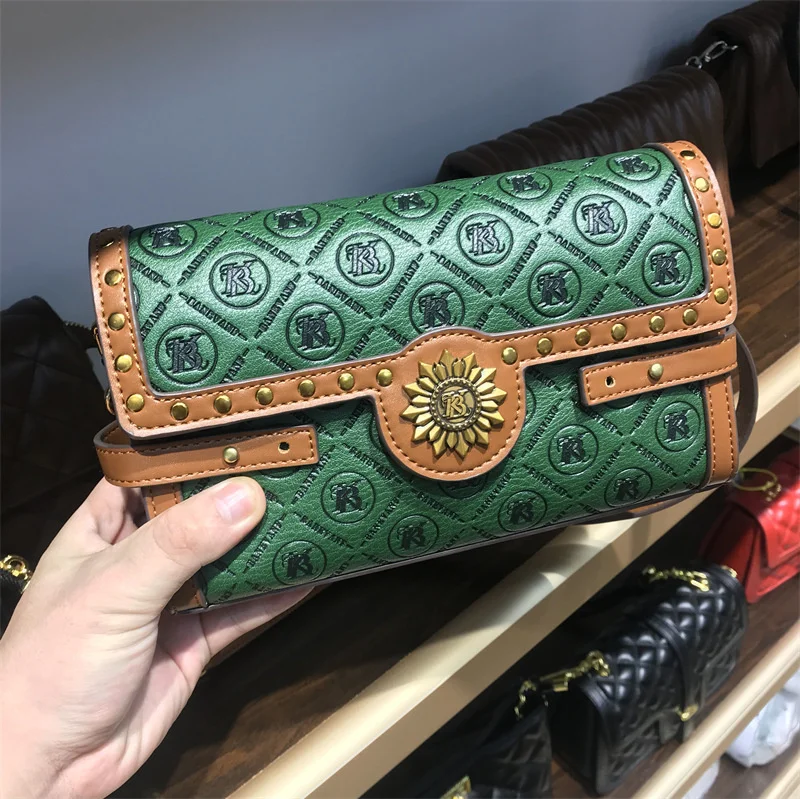 

high quality brand Small design green embossed armpit for female 2023 autumn and winter new luxury color contrast cross body sma